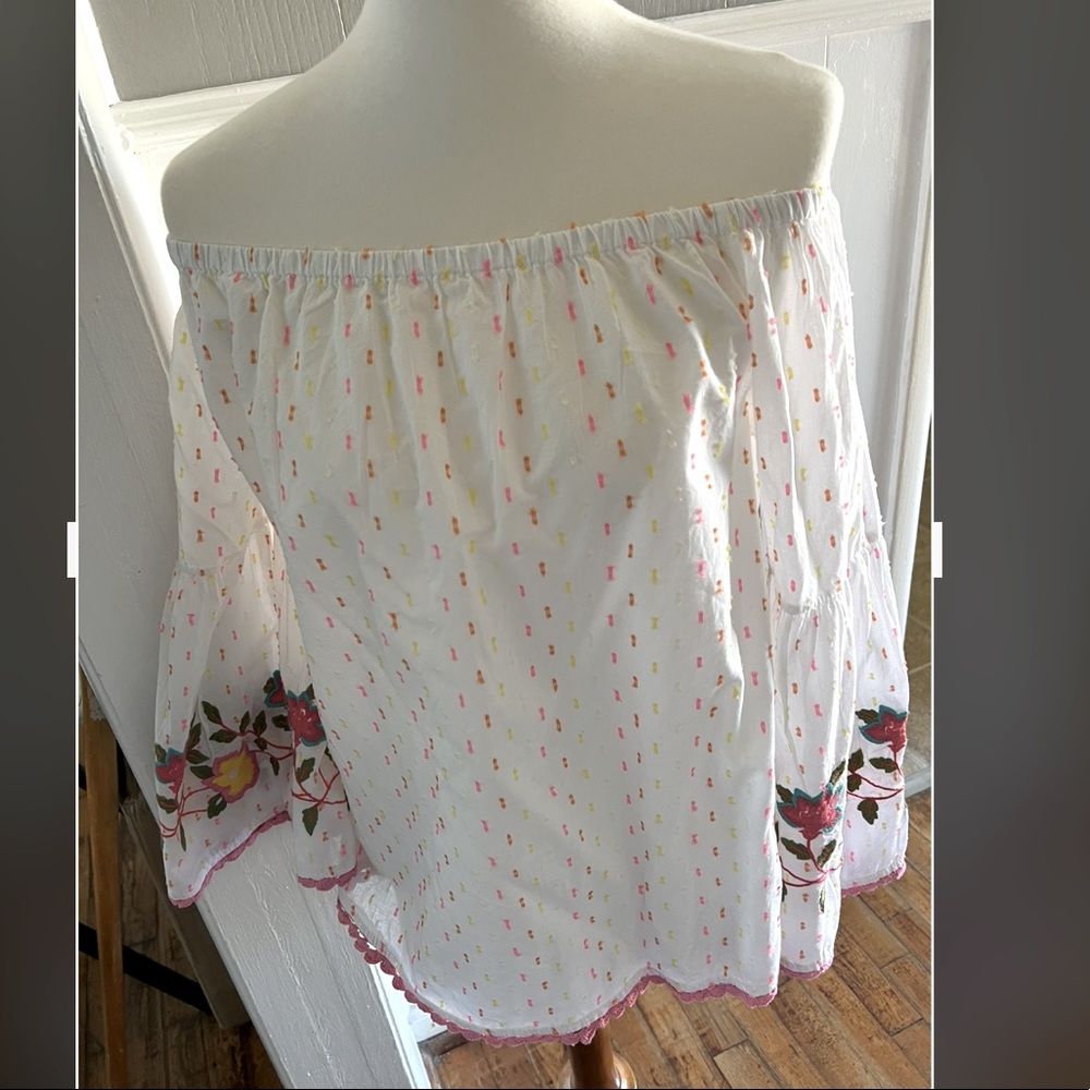 Ivy Jane off the shoulder top